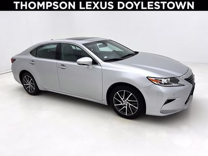 Used 2016 Lexus ES 350 w/ Navigation System Package