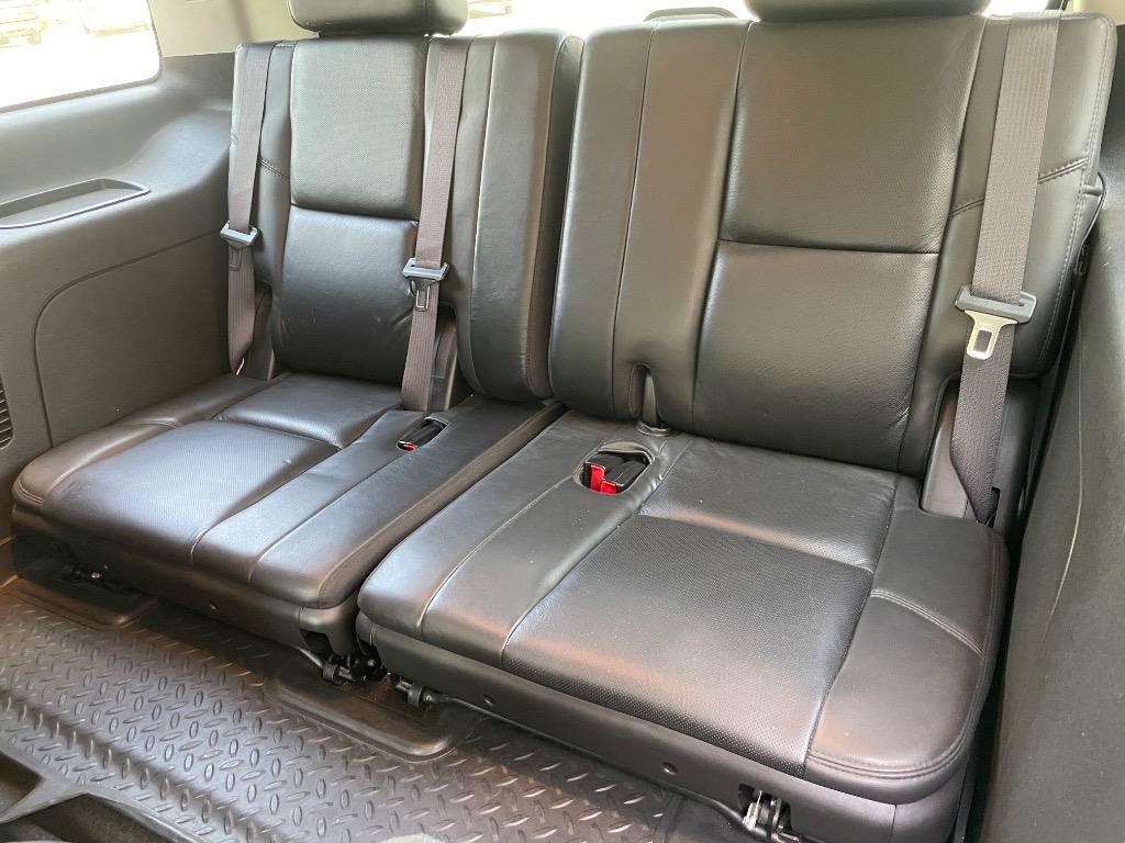 Used 2007 Cadillac Escalade AWD w/ Information Package image 23