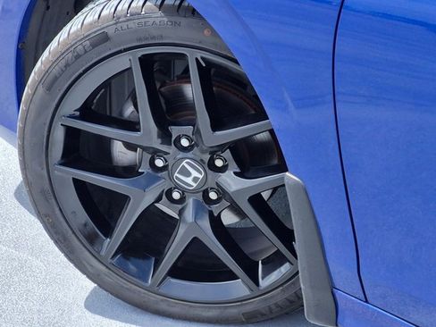 Used 2024 Honda Civic Sport image 9