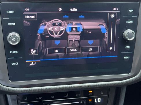 Used 2024 Volkswagen Tiguan SE R-Line image 28