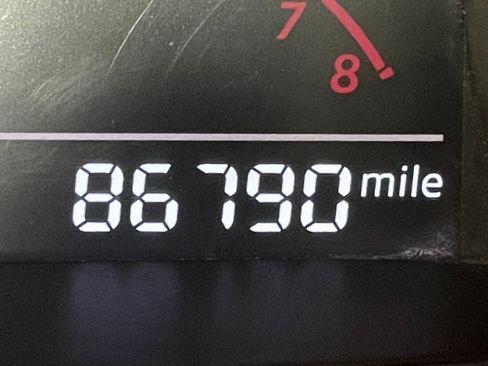 Used 2017 Toyota Yaris iA image 16