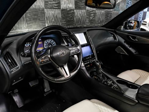 Used 2019 INFINITI Q50 Red Sport 400 w/ Sensory Package AWD/4WD image 3
