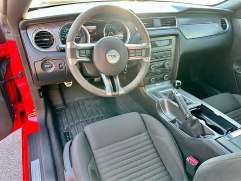 Used 2013 Ford Mustang Boss 302 w/ Boss 302 Accessory Pkg RWD image 10