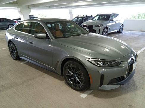 Used 2023 BMW i4 eDrive40 w/ Premium Package RWD image 3