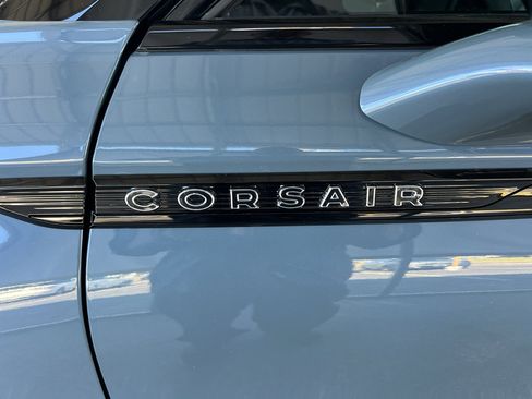 New 2026 Lincoln Corsair Premiere image 7