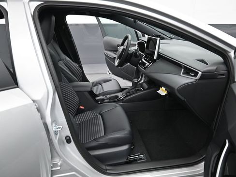 New 2026 Toyota Corolla XSE image 14