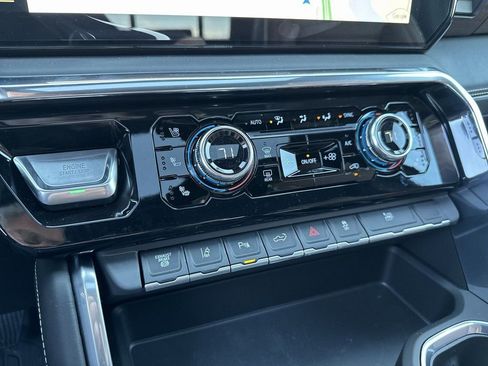 New 2026 GMC Sierra 3500 Denali Ultimate w/ LPO, Black Badging Package image 13