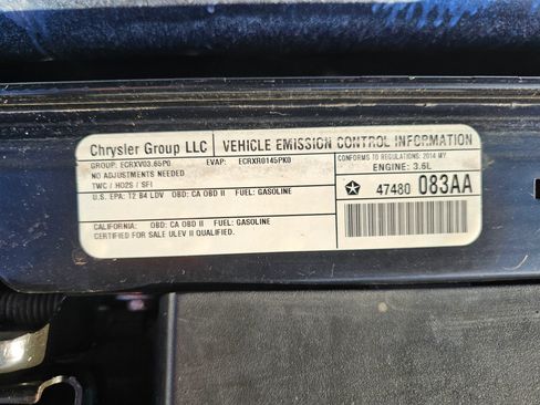 Used 2014 Dodge Challenger SXT RWD image 24