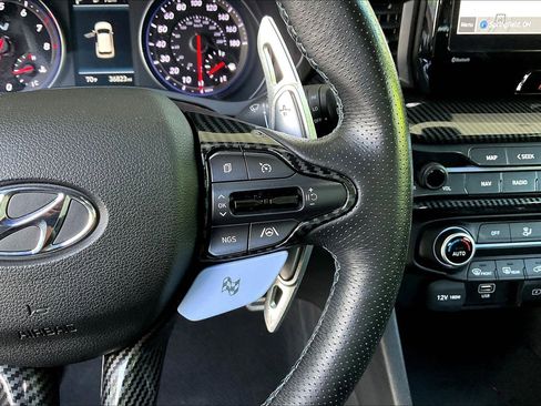 Used 2022 Hyundai Veloster N FWD image 11