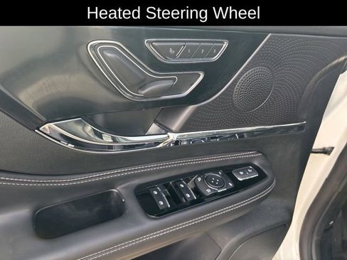 Used 2025 Lincoln Corsair Reserve w/ Jet Appearance Package image 14