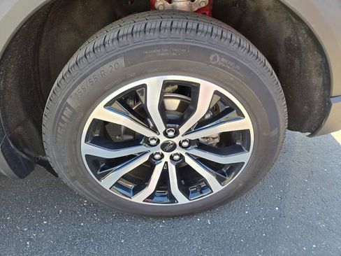 Used 2025 Ford Explorer ST-Line AWD/4WD image 45
