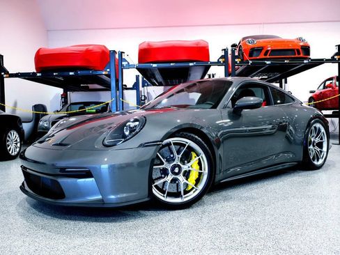 Used 2023 Porsche 911 GT3 RWD image 5