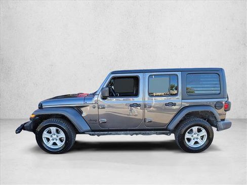 Used 2022 Jeep Wrangler Unlimited Sport image 7