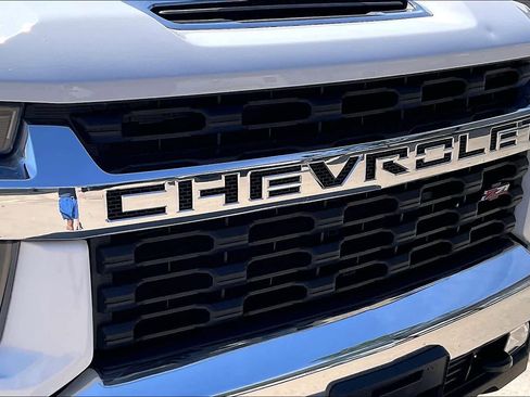 Used 2021 Chevrolet Silverado 2500 LT w/ Convenience Package AWD/4WD image 29
