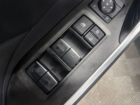 Used 2025 Toyota RAV4 XLE Premium image 18