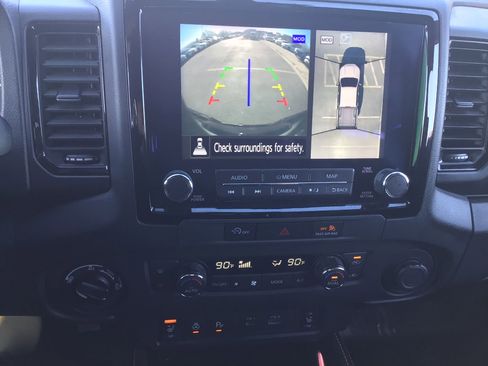 Used 2023 Nissan Frontier PRO-4X w/ Pro Convenience Package image 10