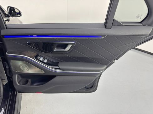 Used 2022 Mercedes-Benz S 580 4MATIC Sedan image 62