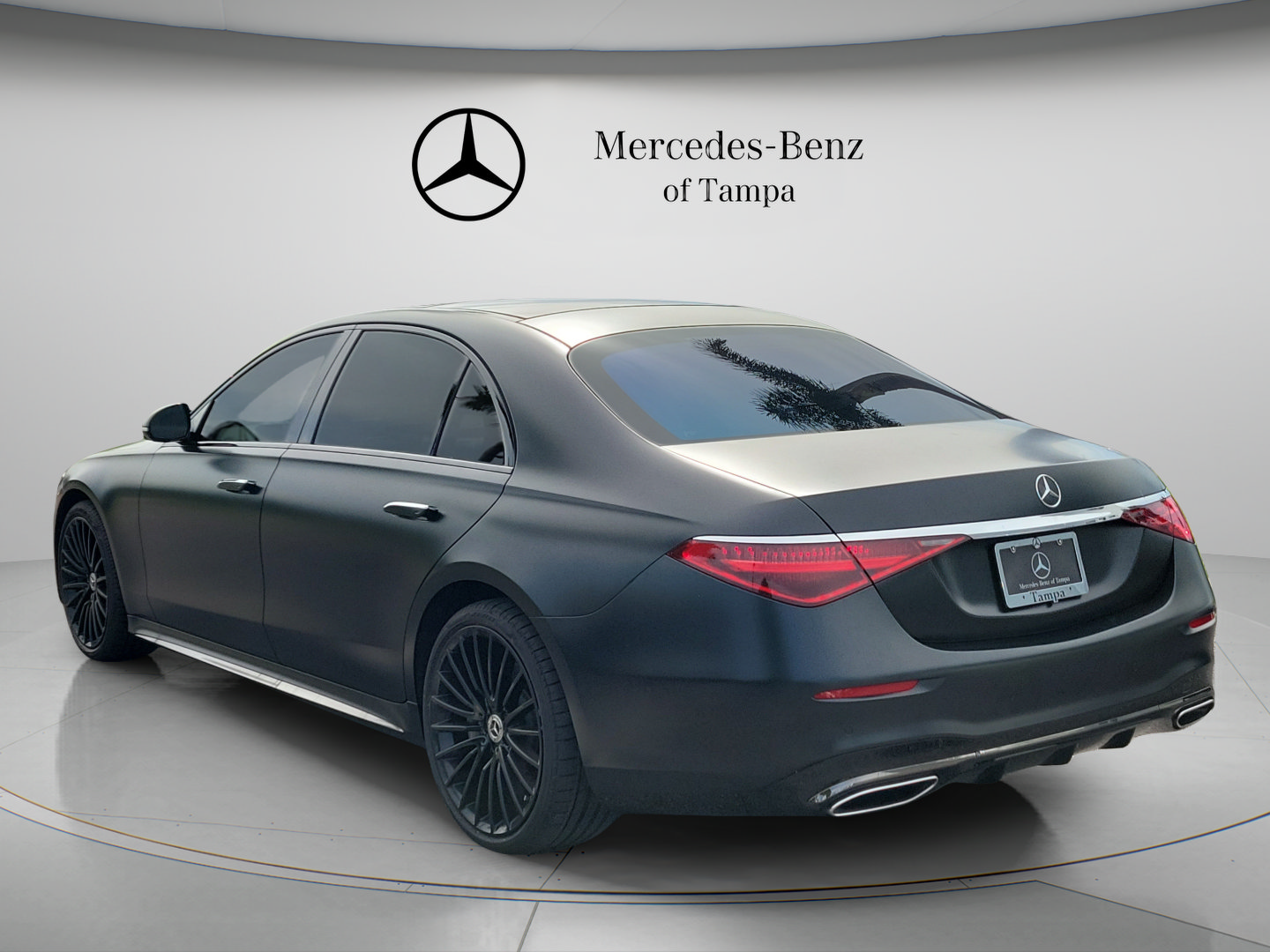 Certified 2024 Mercedes-Benz S 580 4MATIC Sedan image 2