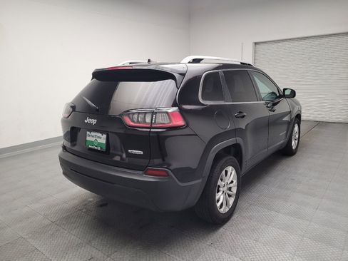 Used 2019 Jeep Cherokee Latitude w/ Popular Appearance Group FWD image 9
