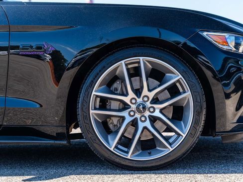 Used 2017 Ford Mustang GT Premium w/ Equipment Group 401A RWD image 10