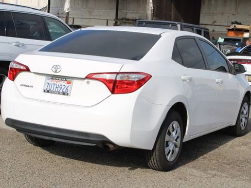 Used 2016 Toyota Corolla L FWD image 5