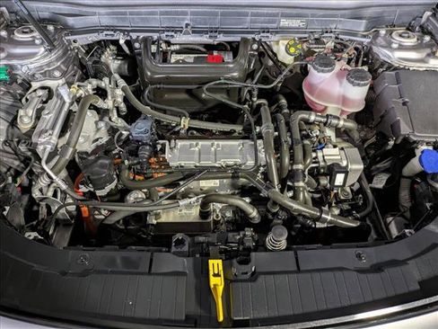 Certified 2022 Mercedes-Benz EQB 350 4MATIC image 24