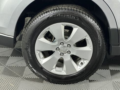 Used 2010 Subaru Outback 2.5i Premium image 15