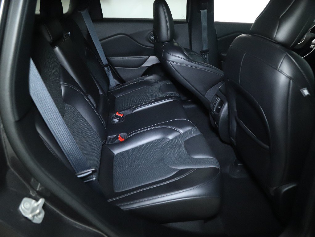 Used 2021 Jeep Cherokee Latitude Lux AWD/4WD image 32