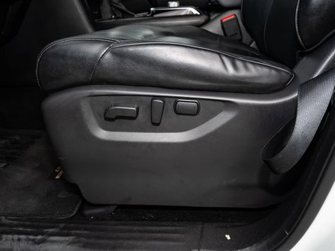 Used 2023 Nissan Armada SL w/ Midnight Edition Package image 31