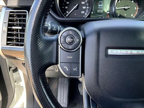 Used 2017 Land Rover Range Rover Sport HSE image 22