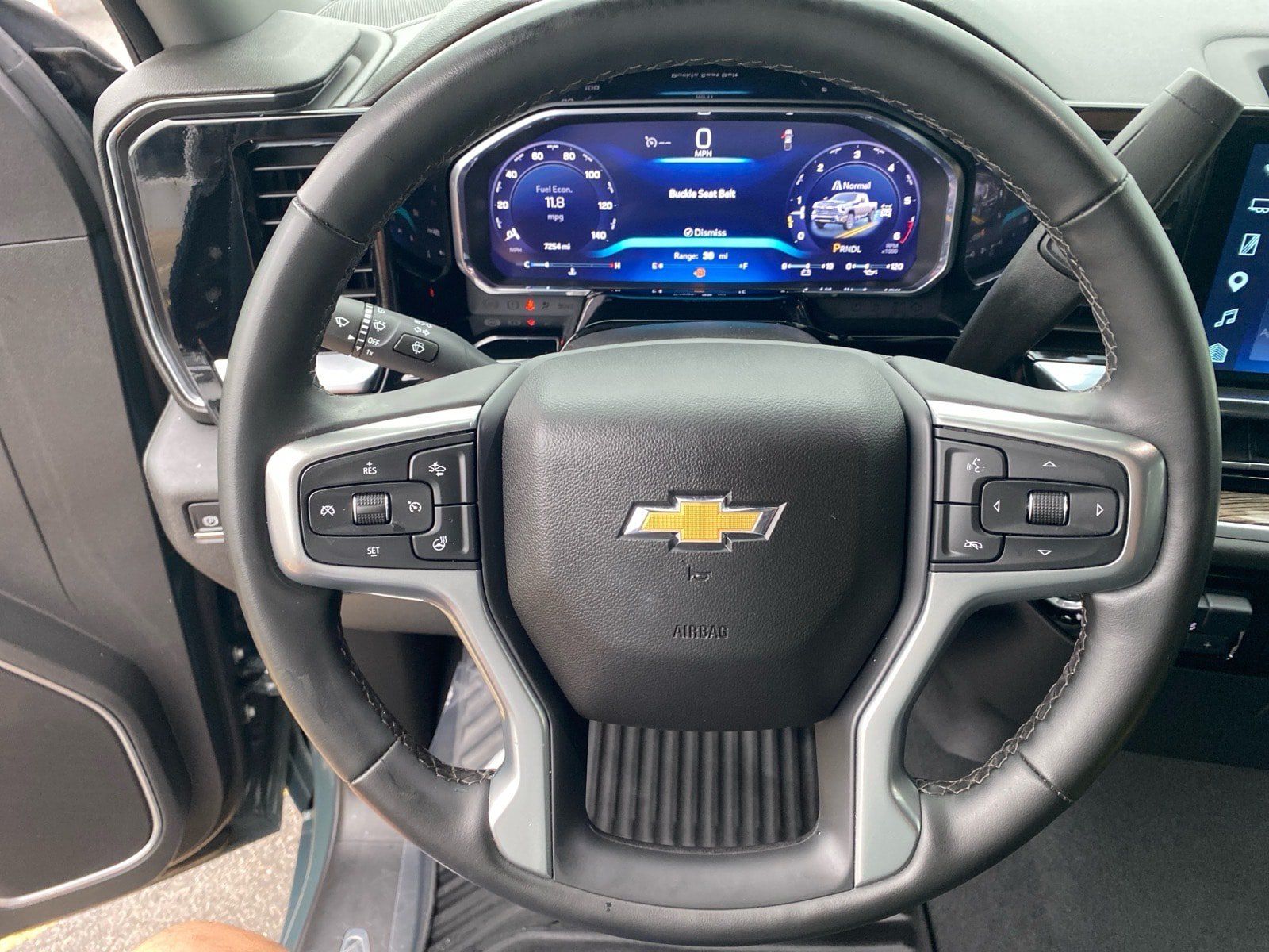 Used 2026 Chevrolet Silverado 2500 LT AWD/4WD image 11