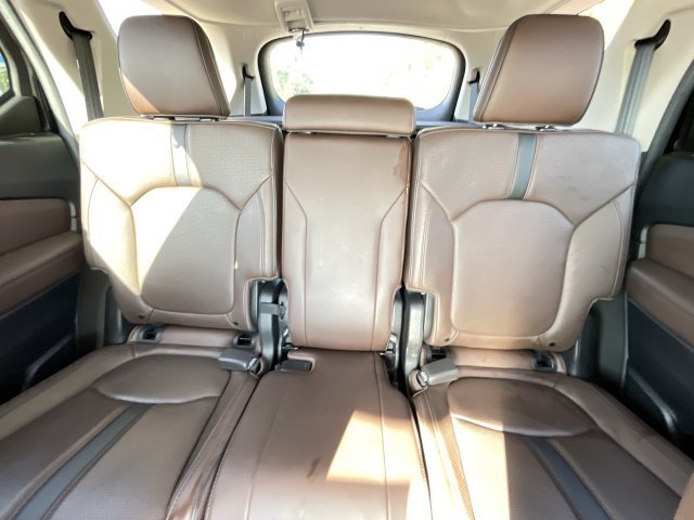 Used 2025 Honda Pilot Elite image 16