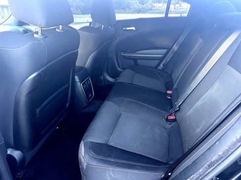 Used 2016 Dodge Charger R/T Scat Pack w/ Beats Audio Group image 10