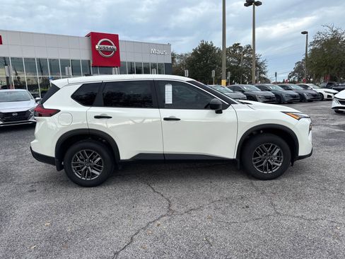 Certified 2026 Nissan Rogue S image 4