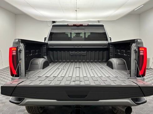 New 2026 GMC Sierra 2500 Denali Ultimate w/ Max Trailering Package image 11