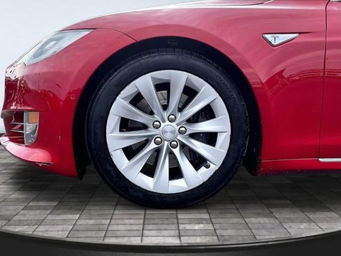 Used 2016 Tesla Model S 75D image 9