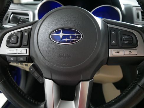 Used 2017 Subaru Outback 2.5i Limited AWD/4WD image 25
