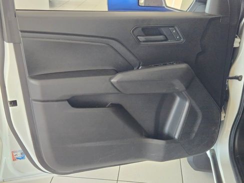 Used 2025 Chevrolet Colorado W/T AWD/4WD image 18