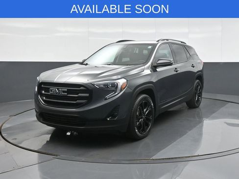 Used 2021 GMC Terrain SLT w/ Infotainment Package II AWD/4WD image 3