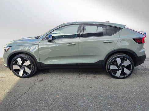 Used 2023 Volvo C40 P8 Recharge Ultimate image 6