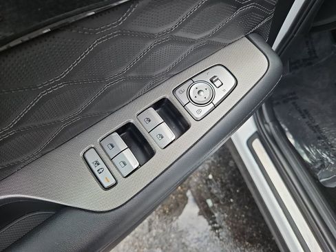 Used 2022 Hyundai Palisade Calligraphy image 28