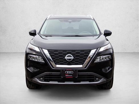 Used 2022 Nissan Rogue SL w/ SL Premium Package image 2