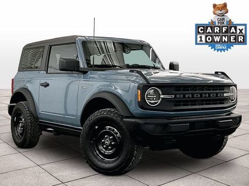 Used 2022 Ford Bronco 2-Door AWD/4WD image 2