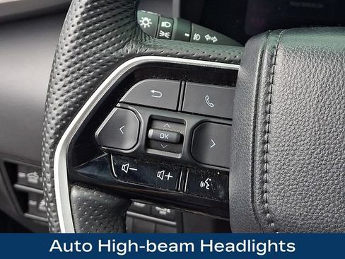 Used 2024 Toyota Tundra Platinum AWD/4WD image 7