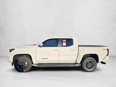New 2025 Toyota Tacoma TRD Sport image 7