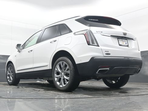 Used 2020 Cadillac XT5 Sportv w/ Platinum Package image 28