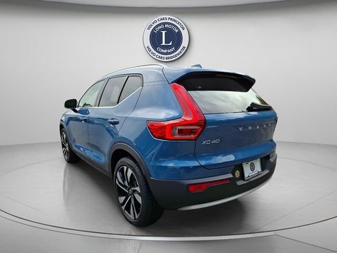 Certified 2024 Volvo XC40 B5 Ultimate w/ Protection Package Premier AWD/4WD image 2