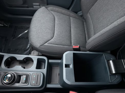 New 2025 Ford Maverick XLT w/ XLT Luxury Package image 31