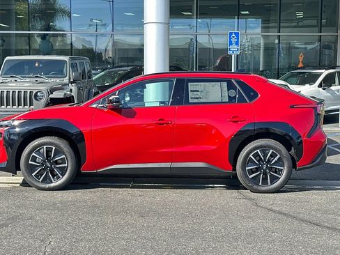 New 2026 Subaru Solterra Premium image 7