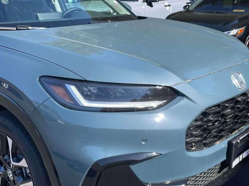 New 2026 Honda HR-V EX-L image 9